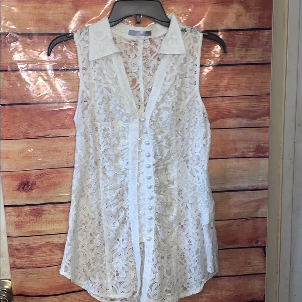 Sleeveless all lace blouse
